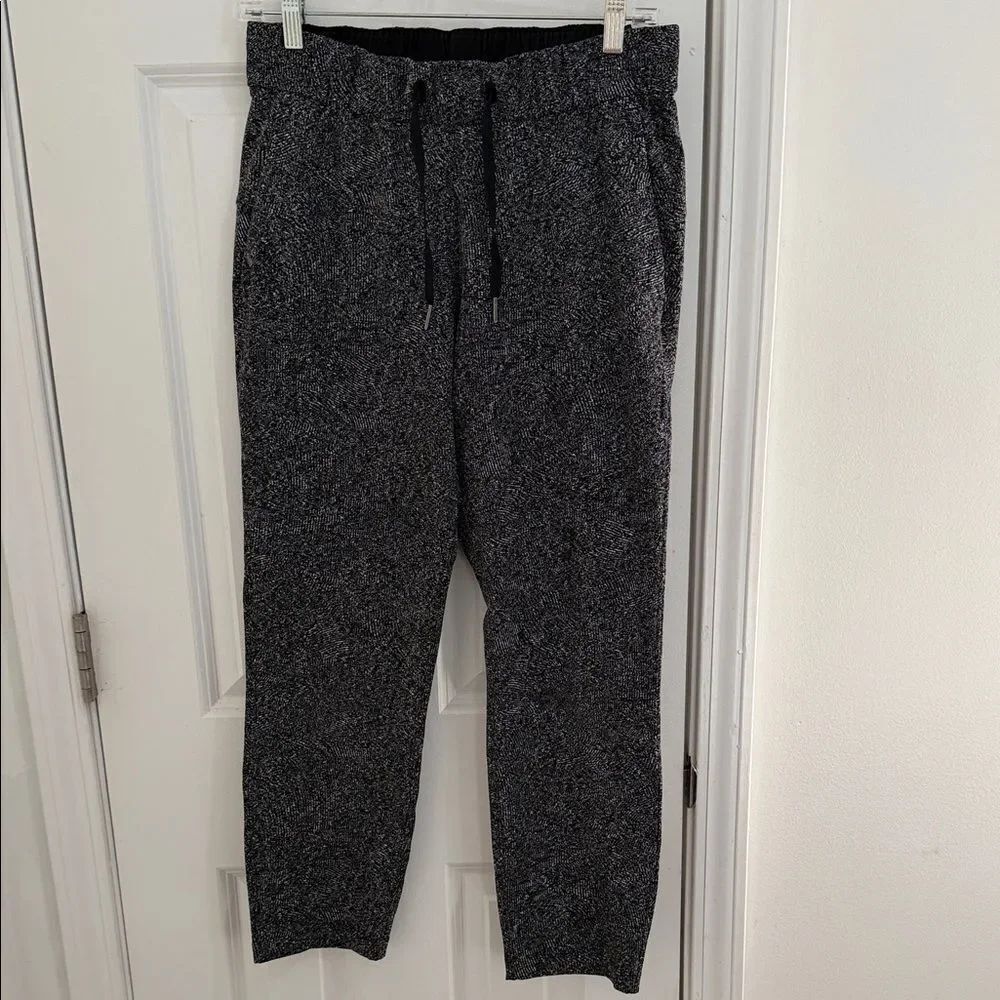 Lululemon Athletica Gray Track Pants Size 6